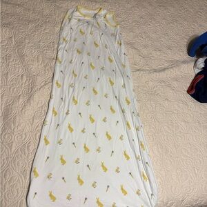 Kyte baby sleep sack 1.0tog yellow bunny pattern size LARGE